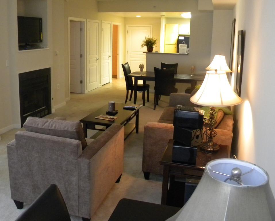 Madison Hospitality At 1401 Joyce Street ארלינגטון חדר תמונה